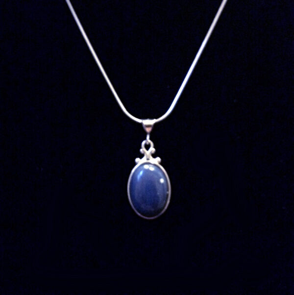Oval Leland Blue Necklace Dark Blue
