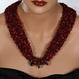 Red Black Rings Scarf Necklace