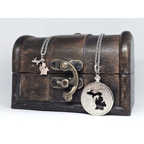 Michigan Quarter Inlay Necklace Set on treasure chest