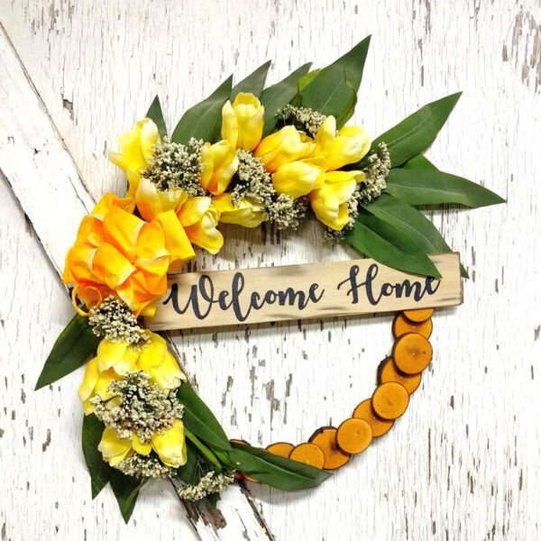 Welcome Home Yellow Tulips Wreath 19 inch Maple Slice