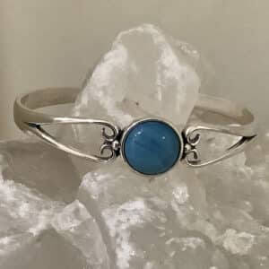 Round leland blue cuff bracelet
